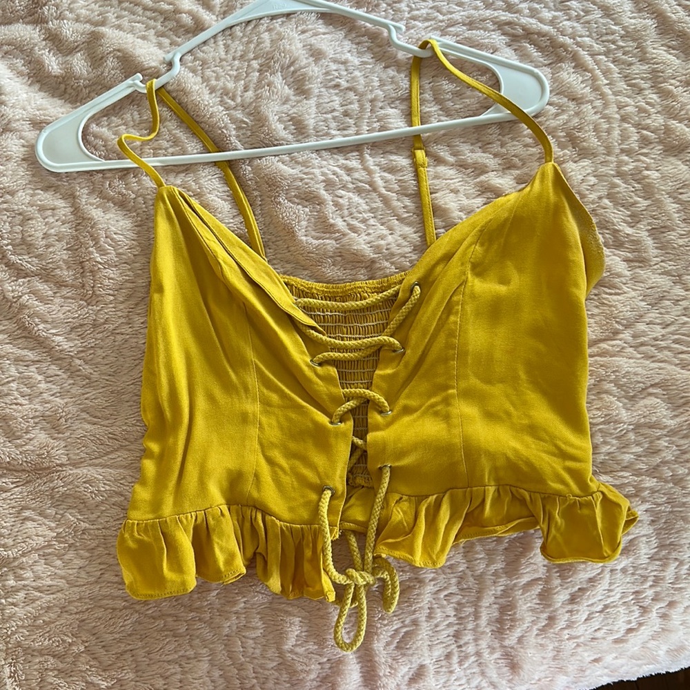 Super cute going out crop top